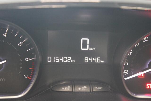 Peugeot 208 1.2 PureTech Blue Lion TREKHAAK - 15.000 KM