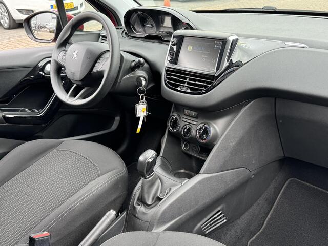 Peugeot 208 1.2 PureTech Active Lage km stand! incl. nw distributie! | Cruise | Airco | keurig nette auto!