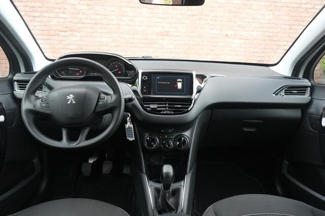 Peugeot 208 1.2 PureTech 82pk Blue Lion | Navi | App Connect | Airco | Cruise | PDC