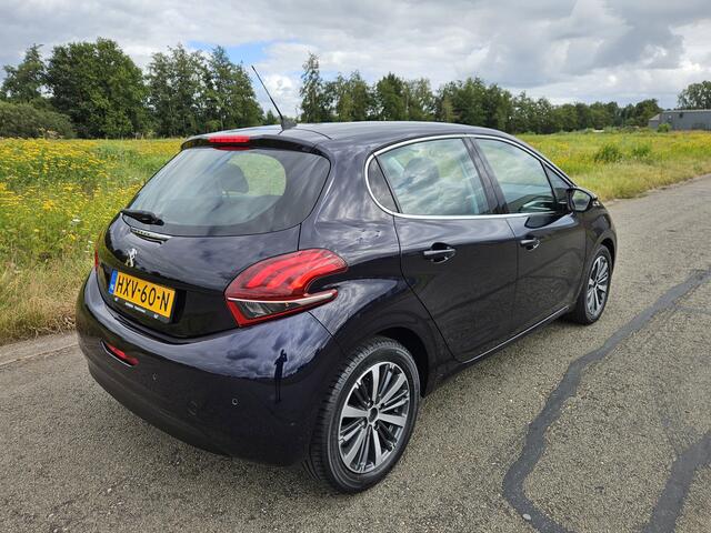 Peugeot 208 1.2 PureTech Allure