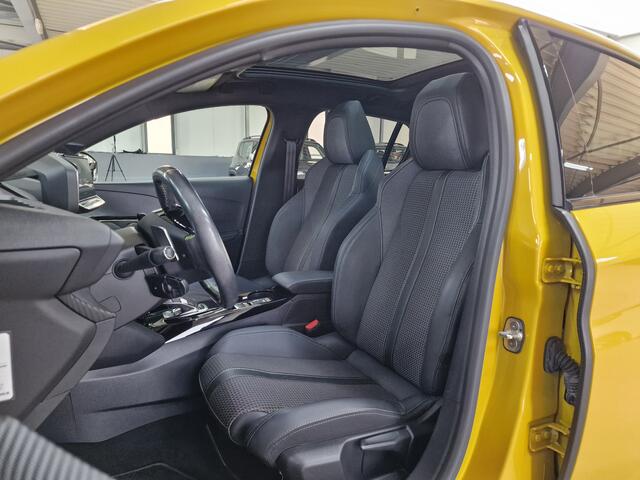 Peugeot 208 1.2 PureTech GT 130 pk Aut. | Navi | Camera | Pano |