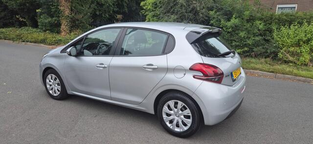 Peugeot 208 1.2 Pure Tech Active Cruise control*airco*automaat*