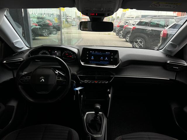 Peugeot 208 1.2 PureTech Allure Pack RIEM V.V | CARPLAY | AFN. TREKHAAK | APK T/M 27