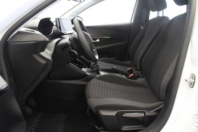 Peugeot 208 1.2 PureTech 100 Active 01-09 12:00 gesloten!