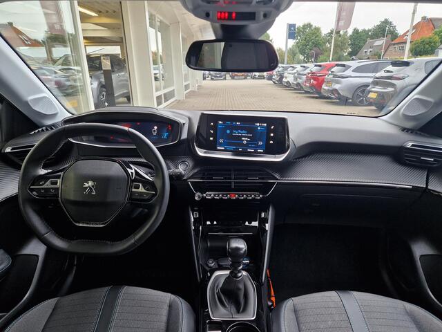Peugeot 208 1.2 PureTech Allure Pack | Climate & Cruise Control | Parkeersensoren | AppleCarPlay/AndroidAuto |