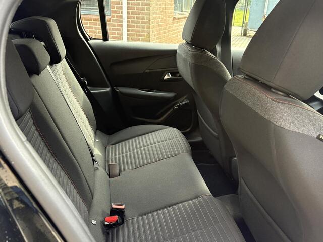 Peugeot 208 1.2 PureTech Active Stoelverwarming, Cruise Control, Airco