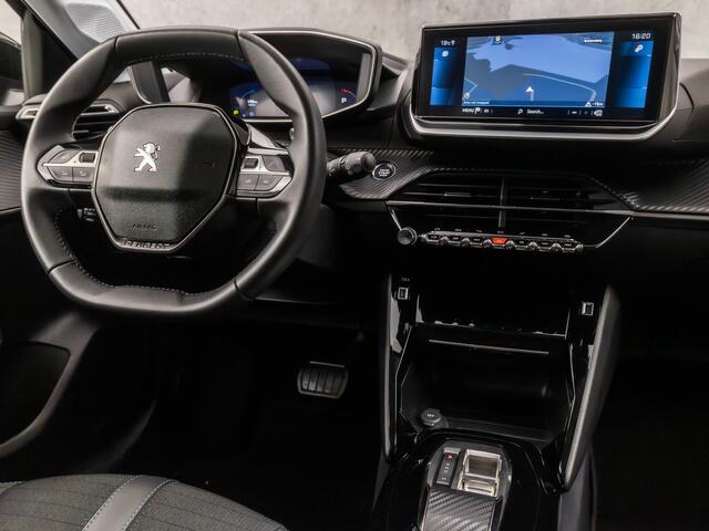 Peugeot 208 1.2 PureTech Allure Sport Automaat (VIRTUAL COCKPIT, APPLE CARPLAY, GROOT NAVI, LEDER, 360 CAMERA, SPORTSTOELEN, GETINT GLAS, LM VELGEN, LED KOPLAMPEN, NIEUWSTAAT)