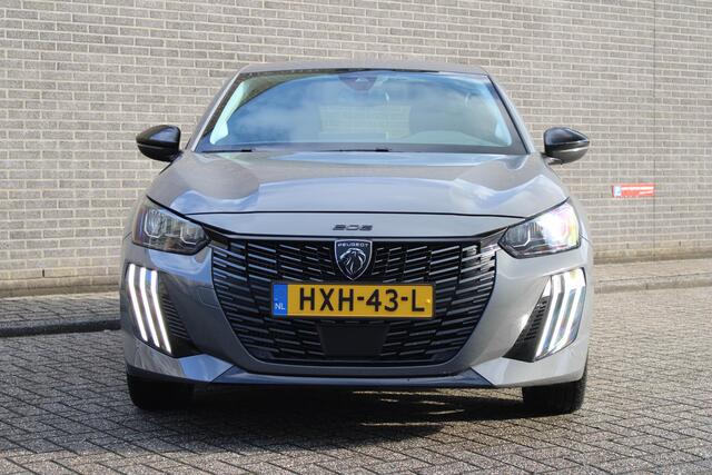 Peugeot 208 Hybrid 100 e-DCS6 Allure Navigatie, Achteruitrijcamera, Stoelverwarming, Adaptieve Cruise Control