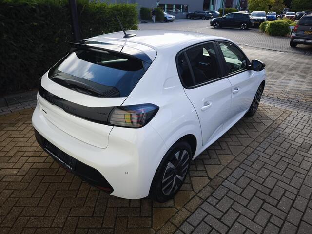 Peugeot 208 1.2 PureTech 100 Active Apple carplay / Android Auto