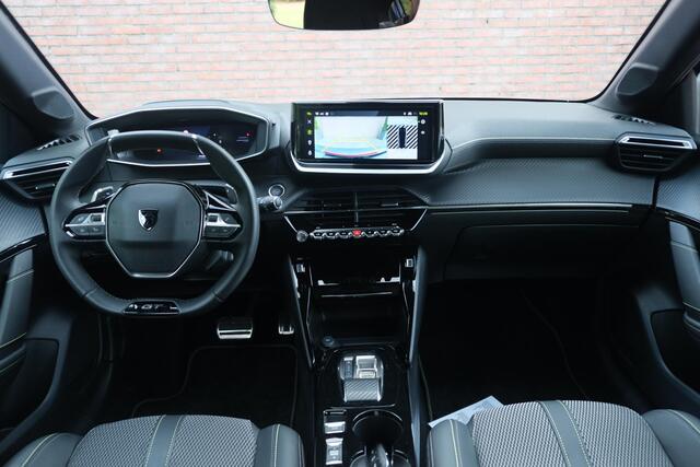 Peugeot 208 1.2 Hybrid 145pk e-DCS6 GT | Navi | App Connect | Climate | Adaptive Cruise | Keyless | Camera | Blind Spot | PDC