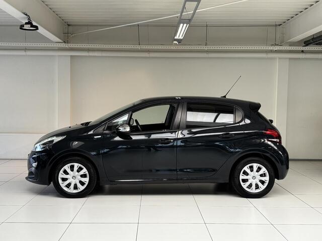Peugeot 208 1.2 PureTech Urban Soul Navigatie | Parkeersensoren achter | Cruise control