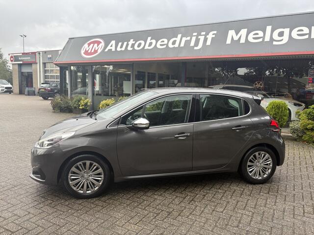Peugeot 208 1.2 PureTech Blue Lease Allure