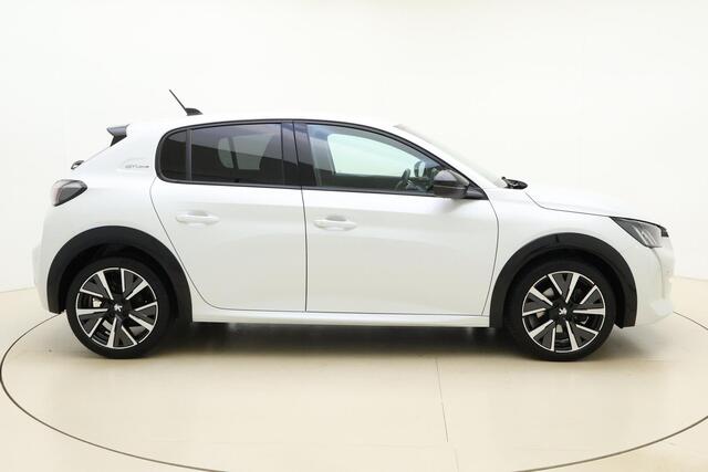 Peugeot 208 1.2 PureTech GT-Line 100 PK | Handgeschakeld | Peugeot Connect 3D Nav | Draadloze telefoonlader | Airco | Cruise Control | Camera | Parkeersensor | 1e eigenaar | Dealer onderhouden