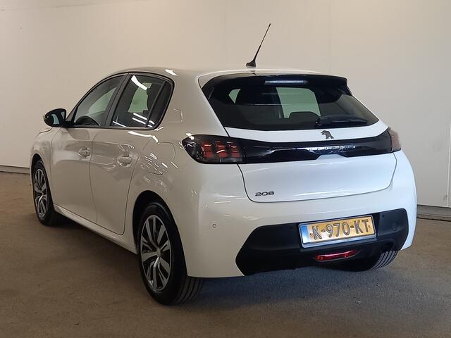 Peugeot 208 1.2 PureTech Active met o.a. Navigatie, Parkeersensoren en Bluetooth!
