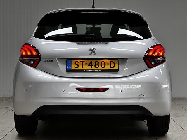 Peugeot 208 1.2 PureTech Blue Lion/ LED Dagrijverl/ Apple+Android/ DAB+/ Airco/ Navi/ Cruise/ Bluetooth/ Multi.Stuur/ Elek.Pakket/ Isofix/ PDC Achter.