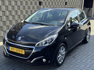 peugeot-208-1.2-puret.-blue-lion-5
