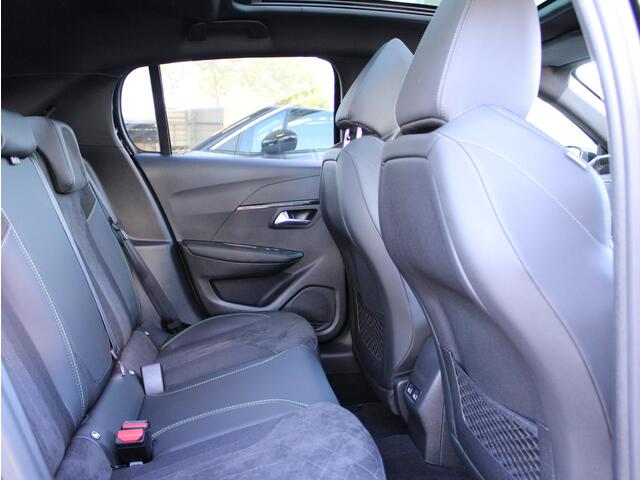 Peugeot 208 1.2 PureTech GT Pack | Navi / Panoramadak / Camera