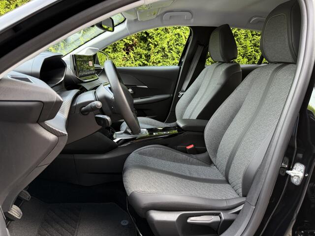 Peugeot 208 1.2 PureTech 100pk Allure Vision-Pack l ACC l BLIS l CAMERA l ECC l LED l NAVI l 12.000km