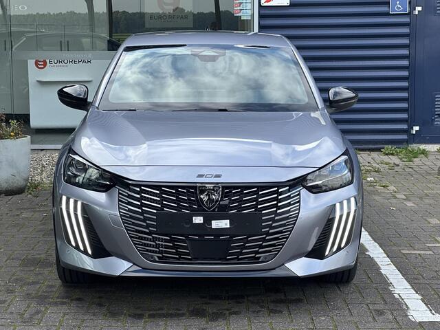 Peugeot 208 1.2 Hybrid 145 e-DCS6 GT | Adaptive Cruise Control | Draadloze telefoonlader | Keyless Entry/Start | Navigatie | Climate Control | Apple Carplay/Android Auto | Parkeercamera/-sensoren | Full LED | DAB