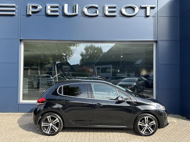 Peugeot 208 1.2 Turbo 110 PK GT-line | Navigatie | 17 inch Lichtmetalen Velgen | Trekhaak 1150 KG | Climate Control | Sensoren | Cruise Control | Mistlampen | LED Verlichting | Half Lederen Sportstoelen |