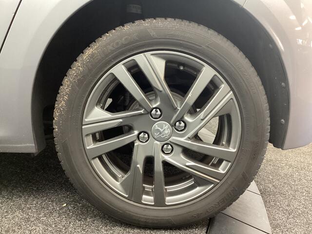 Peugeot 208 1.2 PureTech Active Pack | PDC | Getint glas |*