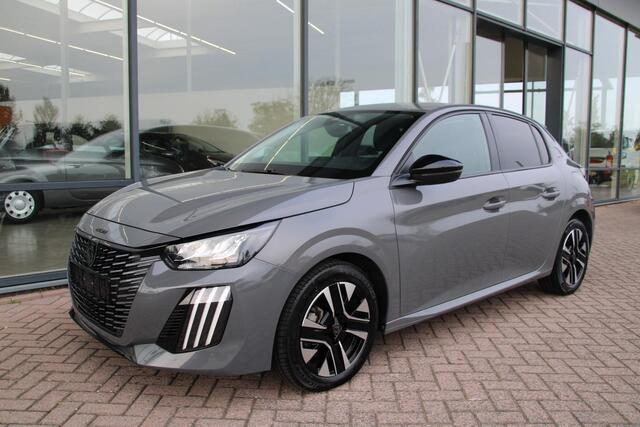 Peugeot 208 1.2 PureTech 100pk Allure Airco Navi Camera Carplay 13.555km Nieuwstaat!