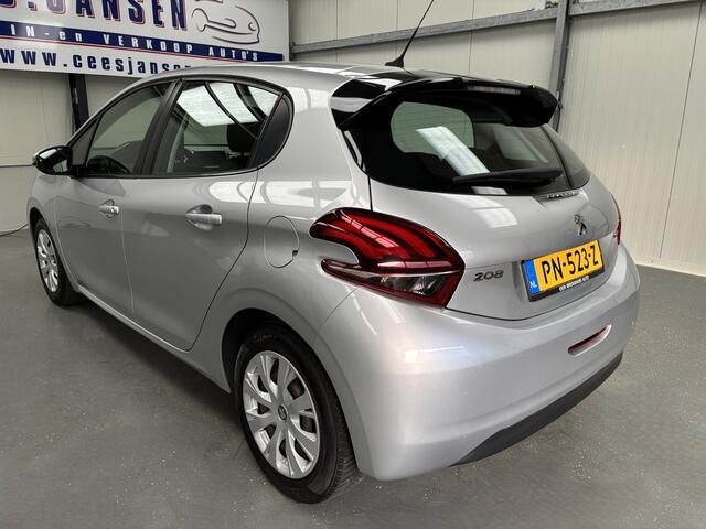 Peugeot 208 1.2 PureTech Blue Lease Nette auto!! | Airco | Cruise control | Navigatiesysteem full map