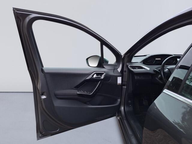 Peugeot 208 1.2 PURET. BL ALLURE