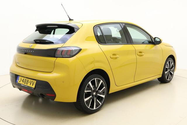 Peugeot 208 1.2 PureTech Allure 100pk | 17 inch LM velgen | Apple carplay/android auto |