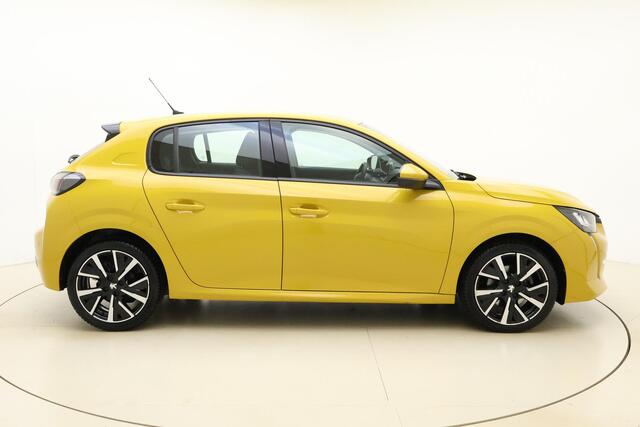Peugeot 208 1.2 PureTech Allure 100pk | 17 inch LM velgen | Apple carplay/android auto |