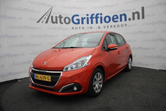 Peugeot 208 1.2 PureTech Blue Lion nette 5-deurs met trekhaak 1e eigenaar