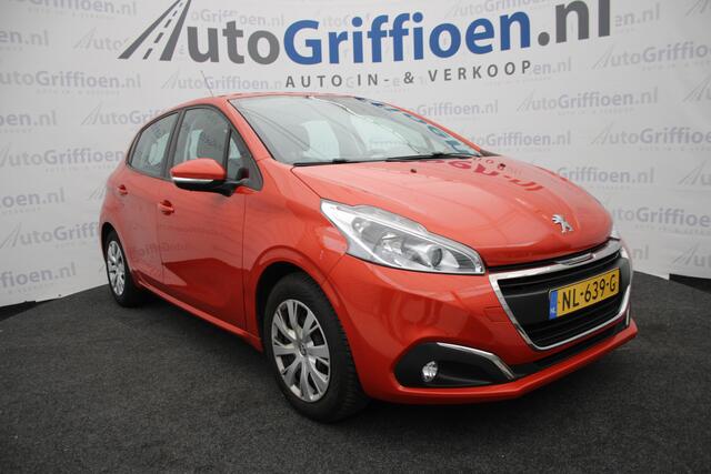 Peugeot 208 1.2 PureTech Blue Lion nette 5-deurs met trekhaak 1e eigenaar
