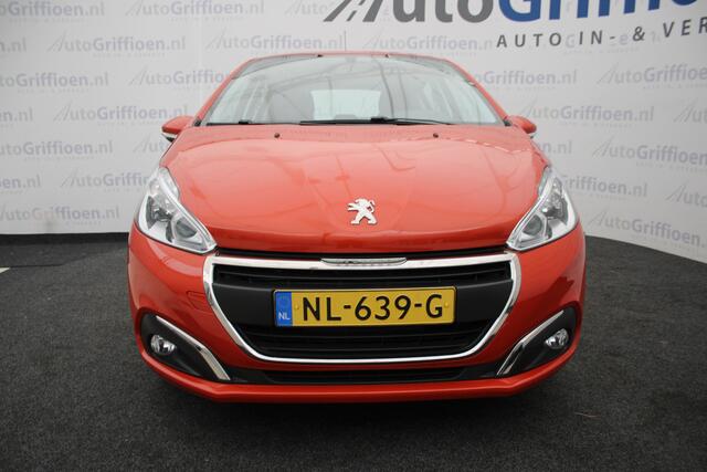 Peugeot 208 1.2 PureTech Blue Lion nette 5-deurs met trekhaak 1e eigenaar