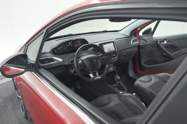 Peugeot 208 PureTech 110 GT-line | Apple Carplay | Parkeersensoren | Climate Control | Navigatie