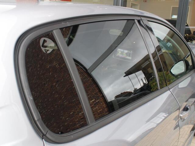 Peugeot 208 1.2 PureTech 100 Allure Navigatie, Camera Voor & Achter, Parkeersensoren, Apple Carplay, Android Auto