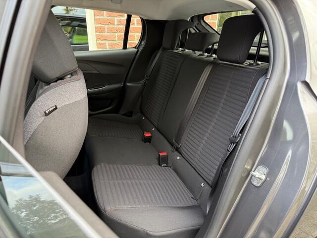 Peugeot 208 1.2 PureTech Active LED / NAVI / AIRCO / CRUISE / DAB+ / CARPLAY