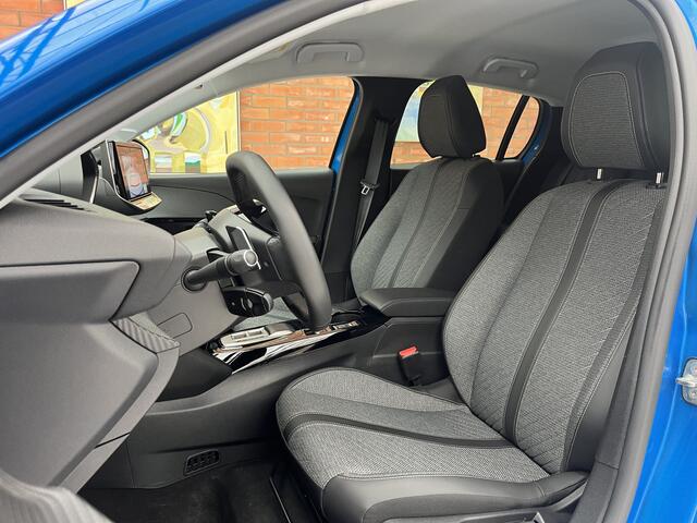 Peugeot 208 Hybrid 100 e-DCS6 Allure | Carplay/Android Auto | Keyless |