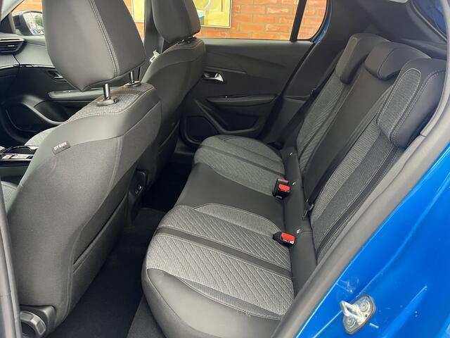 Peugeot 208 Hybrid 100 e-DCS6 Allure | Carplay/Android Auto | Keyless |