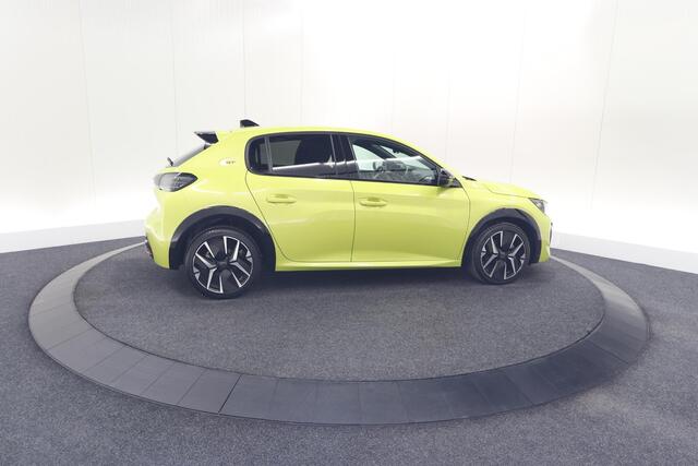 Peugeot 208 Hybrid 136 e-DCS6 GT | Camera | Apple Carplay | Parkeersensoren