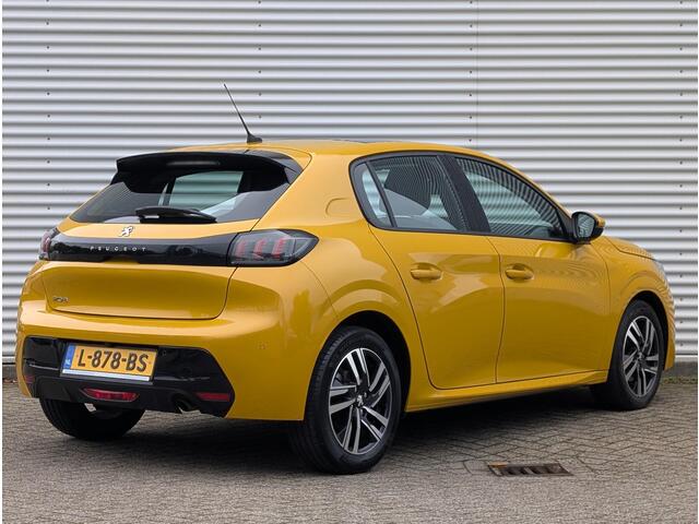 Peugeot 208 Allure 1.2 Turbo 100pk PANORAMADAK | STOELVERWARMING | DEALERONDERHOUDEN | NAVI | CAMERA