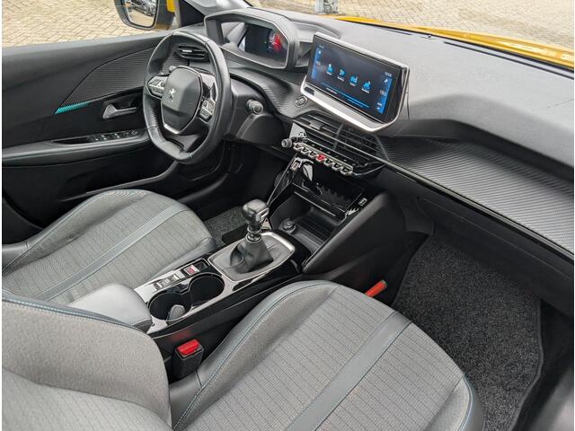 Peugeot 208 Allure 1.2 Turbo 100pk PANORAMADAK | STOELVERWARMING | DEALERONDERHOUDEN | NAVI | CAMERA