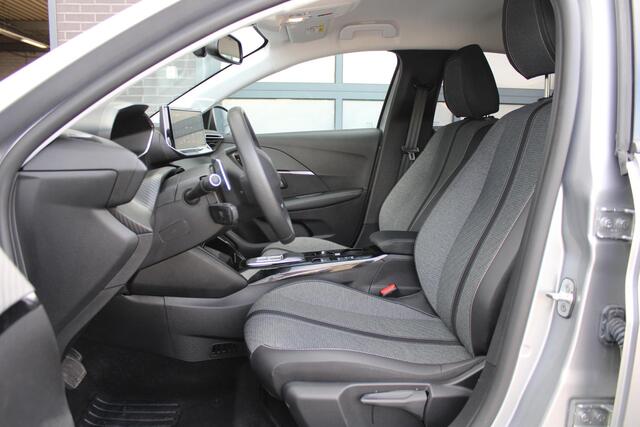 Peugeot 208 Hybrid 100 e-DCS6 Allure Automaat, Navigatie, Applecarpl./Andr. Auto, Keyless entry/Start