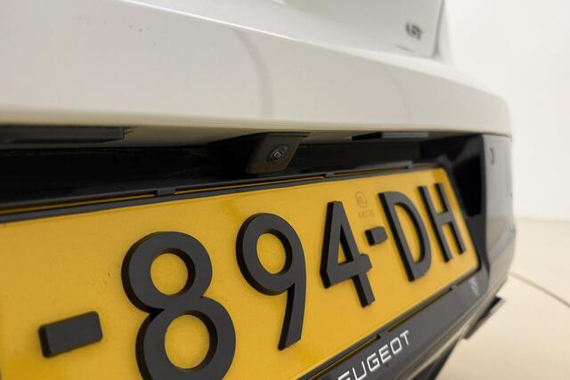 Peugeot 208 1.2 PureTech GT 100 Pk | Automaat | Stoelverwarming | Panorama Dak | Navigatie | Climate Control