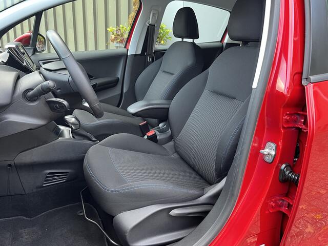 Peugeot 208 1.2 PureTech Signature 83 pk | Airco | Cruise control | Parkeersensoren | Navigatie | App-connect