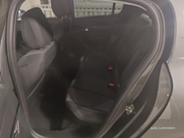 Peugeot 208 1.2i 101pk PureTech Allure 5 Drs Carplay / 360 + A.Cam / Cruise C./ Climat C./ DAB