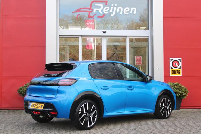 Peugeot 208 1.2 100PK GT | PANORAMA DAK | KEYLESS ENTRY/START | DRAADLOZE APPLE CARPLAY/ANDROID AUTO | CAMERA VOOR + ACHTER | DRAADLOZE TELEFOONLADER | 17" LICHTEMTALEN VELGEN | FULL LED KOPLAMPEN | DODEHOEK DETECTIE | PARKEERSENSOREN VOOR + ACHTER | CRUISE CONTROL |