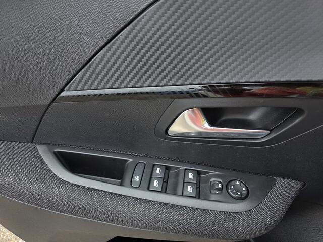 Peugeot 208 1.2 Hybrid 110 e-DCS6 Style |CARPLAY|GARANTIE|¤17730NETTO