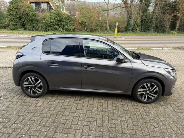 Peugeot 208 1.2 PT Allure Pack