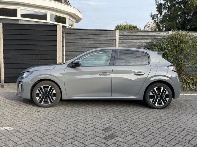 Peugeot 208 Allure 1.2 Hybrid 110PK e-DCS6 Automaat Navigatie, Rondomzichtcamera, Dodehoek Detectie, Apple Carplay, Android Auto