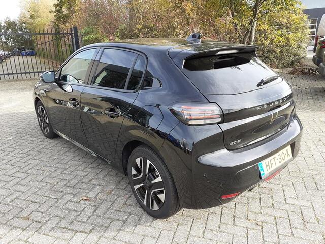 Peugeot 208 1.2 PureTech Allure Pack